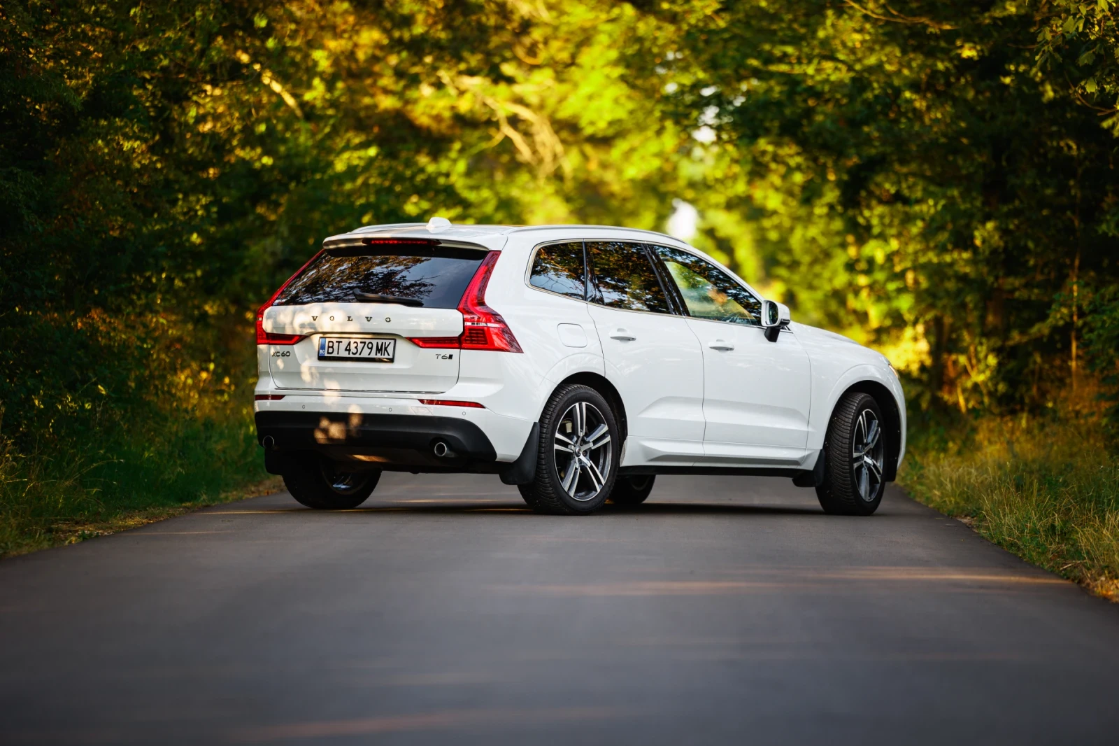 Volvo XC60 T6 Momentum -2020г -101000км, снимка 5 - Автомобили и джипове - 55396388