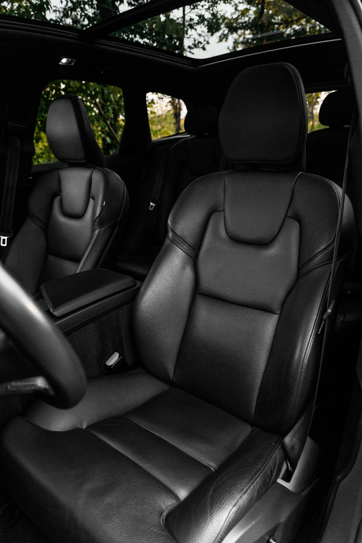 Volvo XC60 T6 Momentum -2020г -101000км, снимка 14 - Автомобили и джипове - 55396388