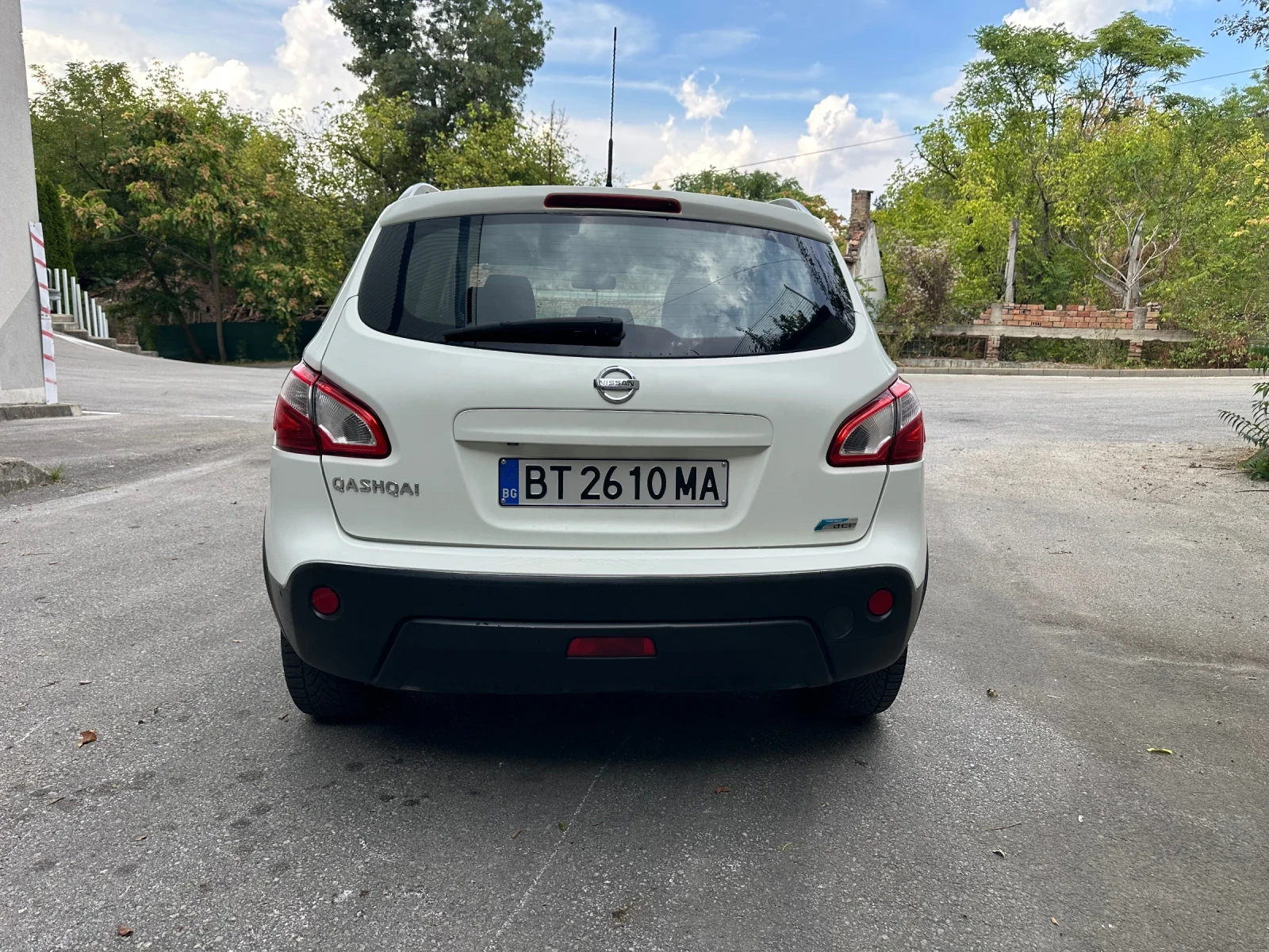 Nissan Qashqai 1.5dci, снимка 6 - Автомобили и джипове - 55940783