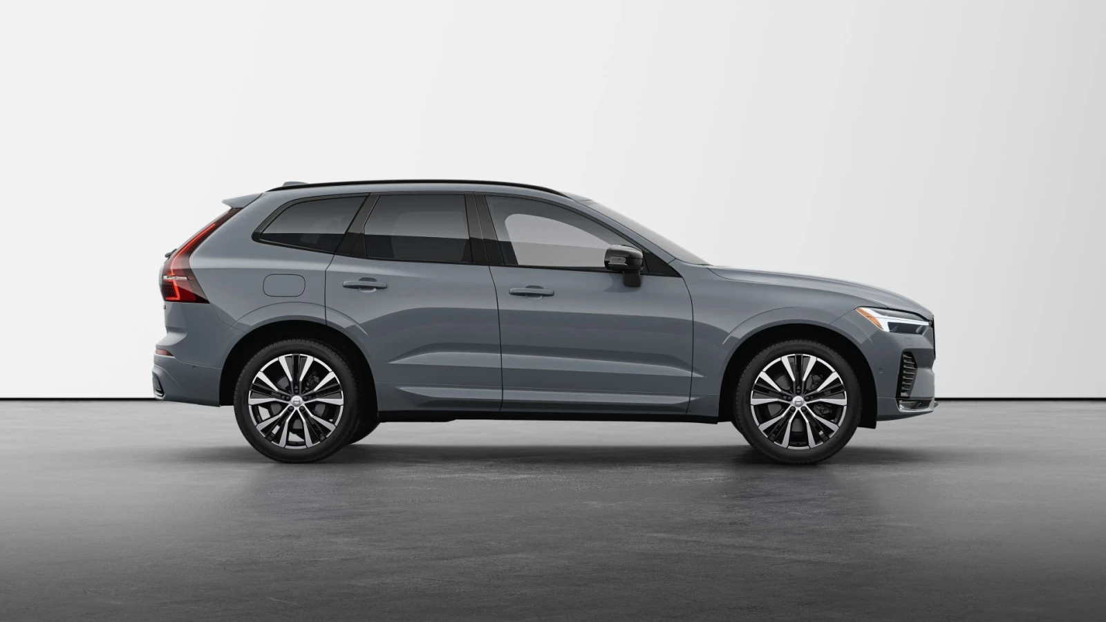 Volvo XC60 Dark Plus 2023 Harmon, снимка 3 - Автомобили и джипове - 56042820