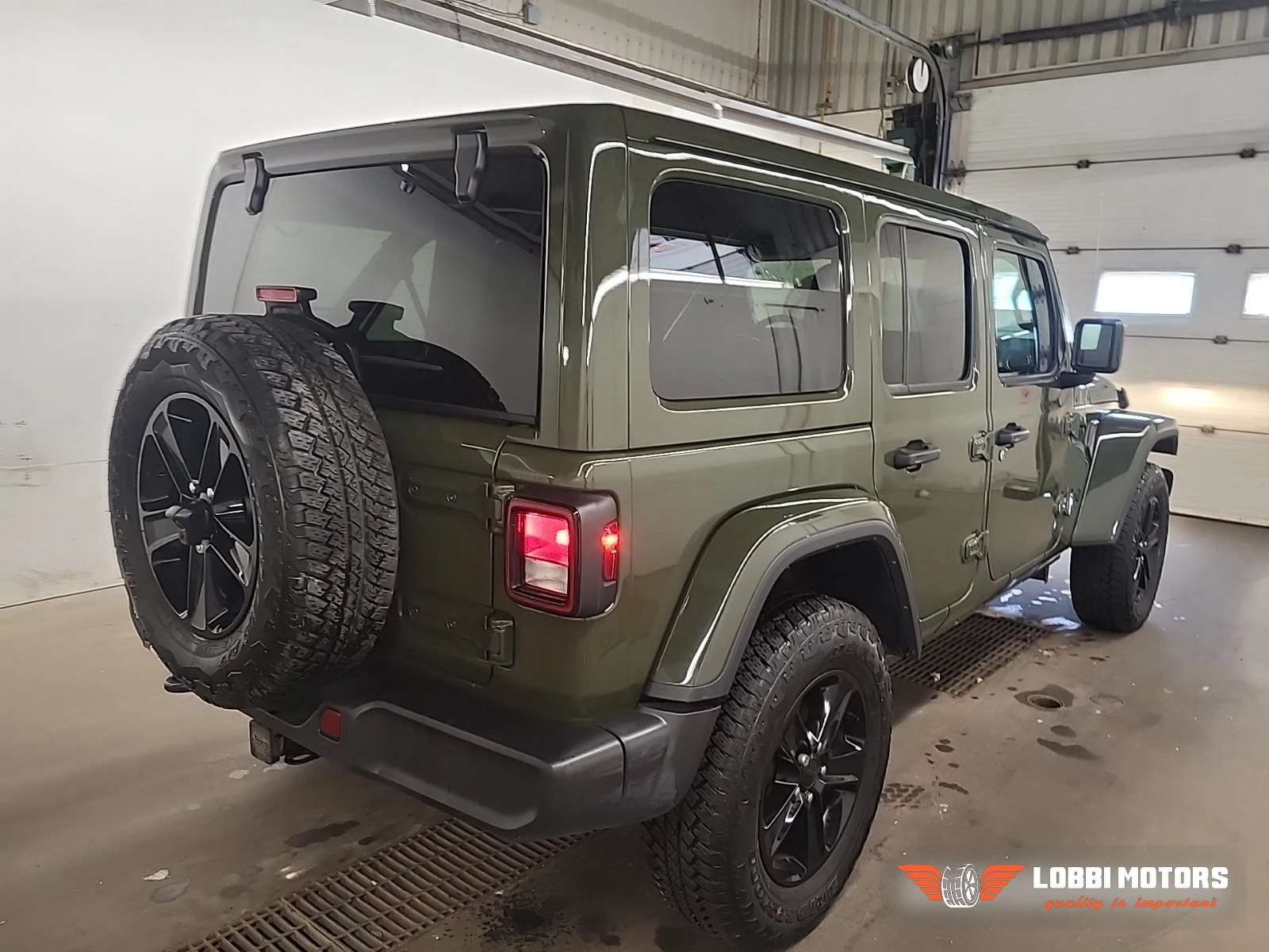 Jeep Wrangler, снимка 3 - Автомобили и джипове - 56102589