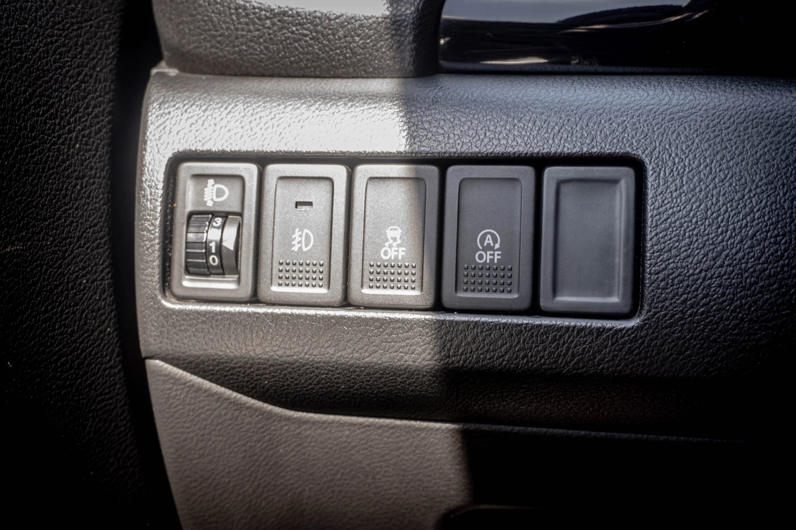 Suzuki Vitara 1.6 бензин ТОП! С ГАРАНЦИЯ! , снимка 15 - Автомобили и джипове - 56129075