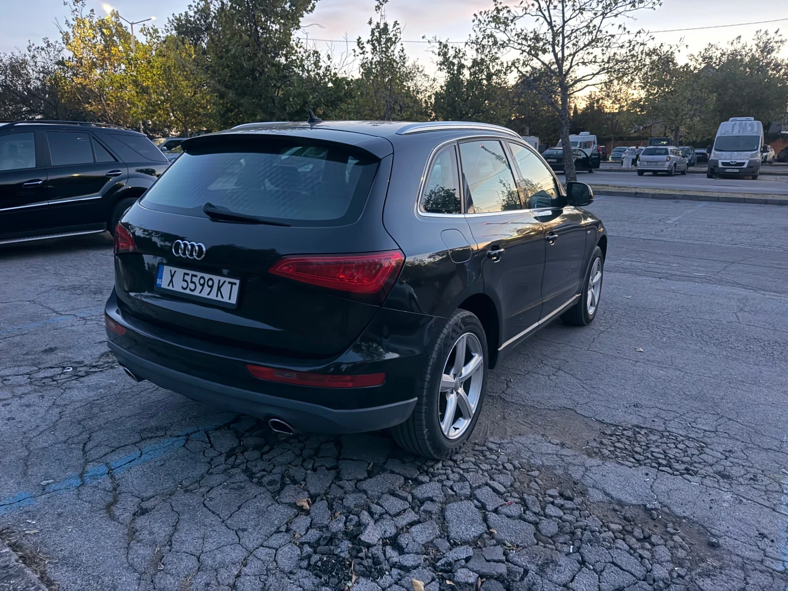 Audi Q5 TDI, снимка 5 - Автомобили и джипове - 56416439
