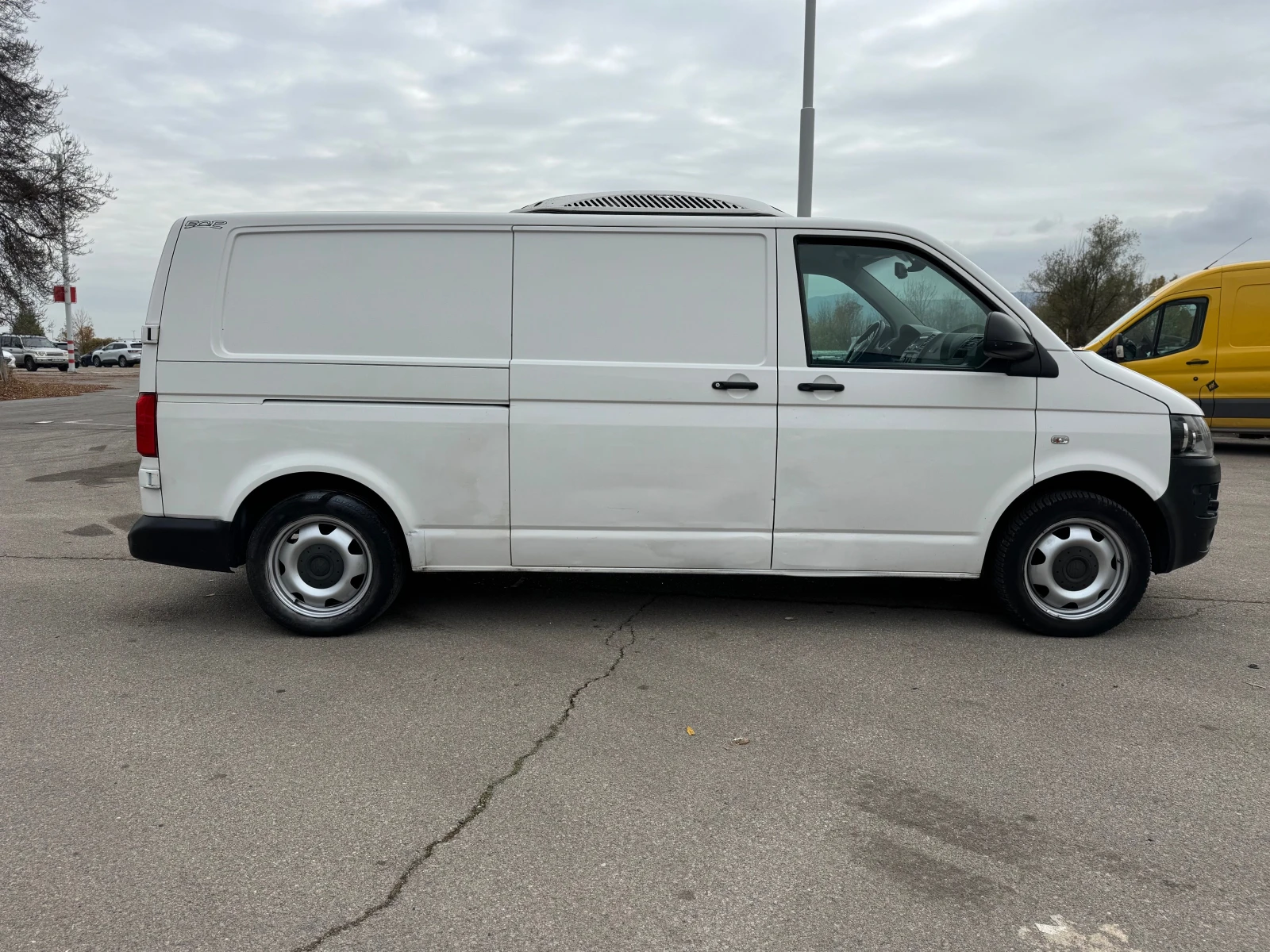 VW Transporter 2.0TDI-AUTOMATIC--29  | Mobile.bg   17