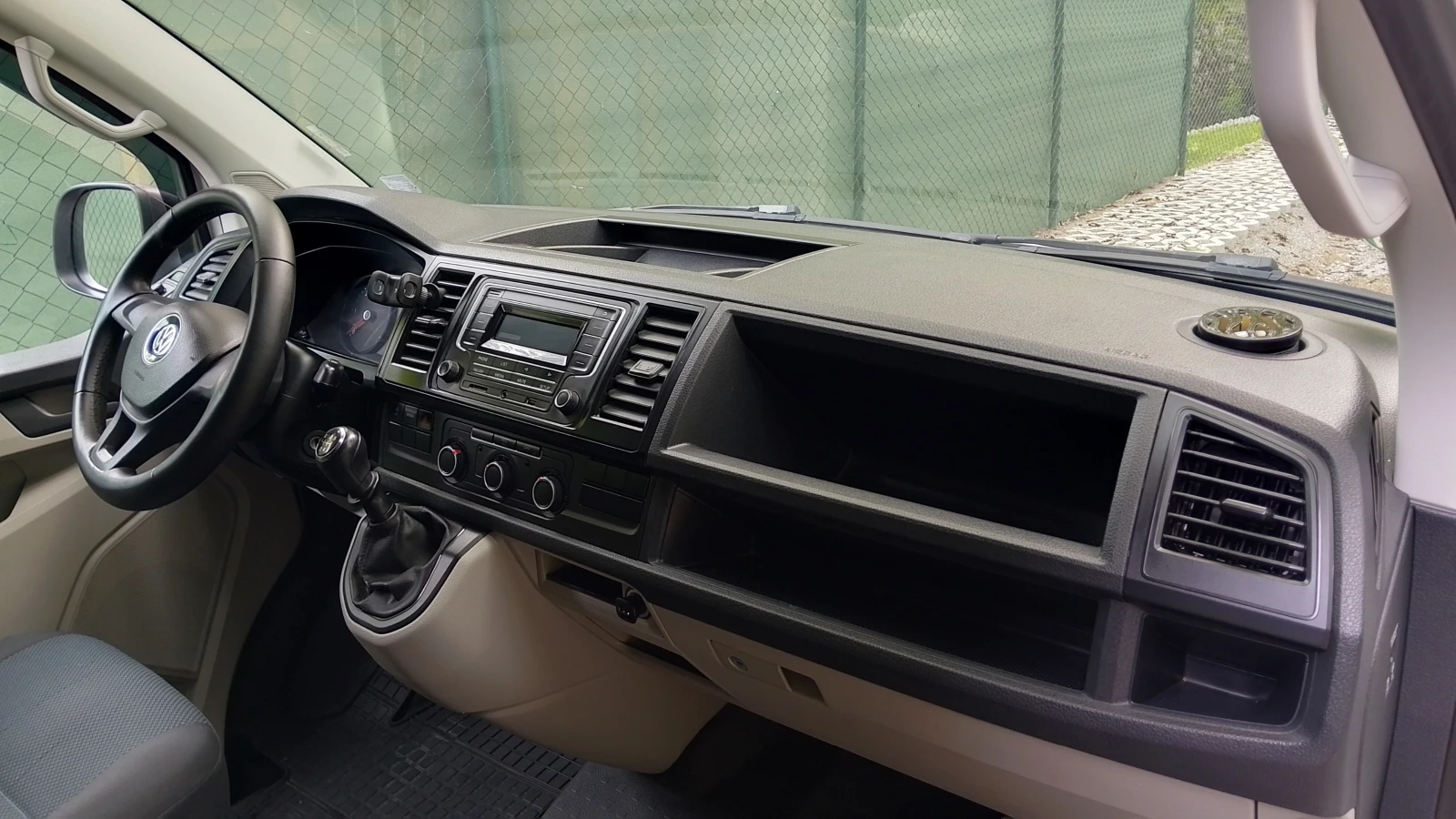 VW T6 2.0, снимка 10 - Бусове и автобуси - 54623336