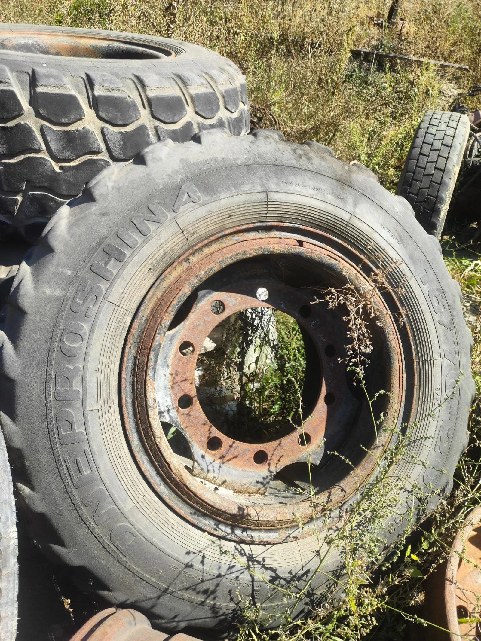 Ifa L Джанти с гуми 10 бр дупки Ифа Л 60 Ман Мерцедес, снимка 1