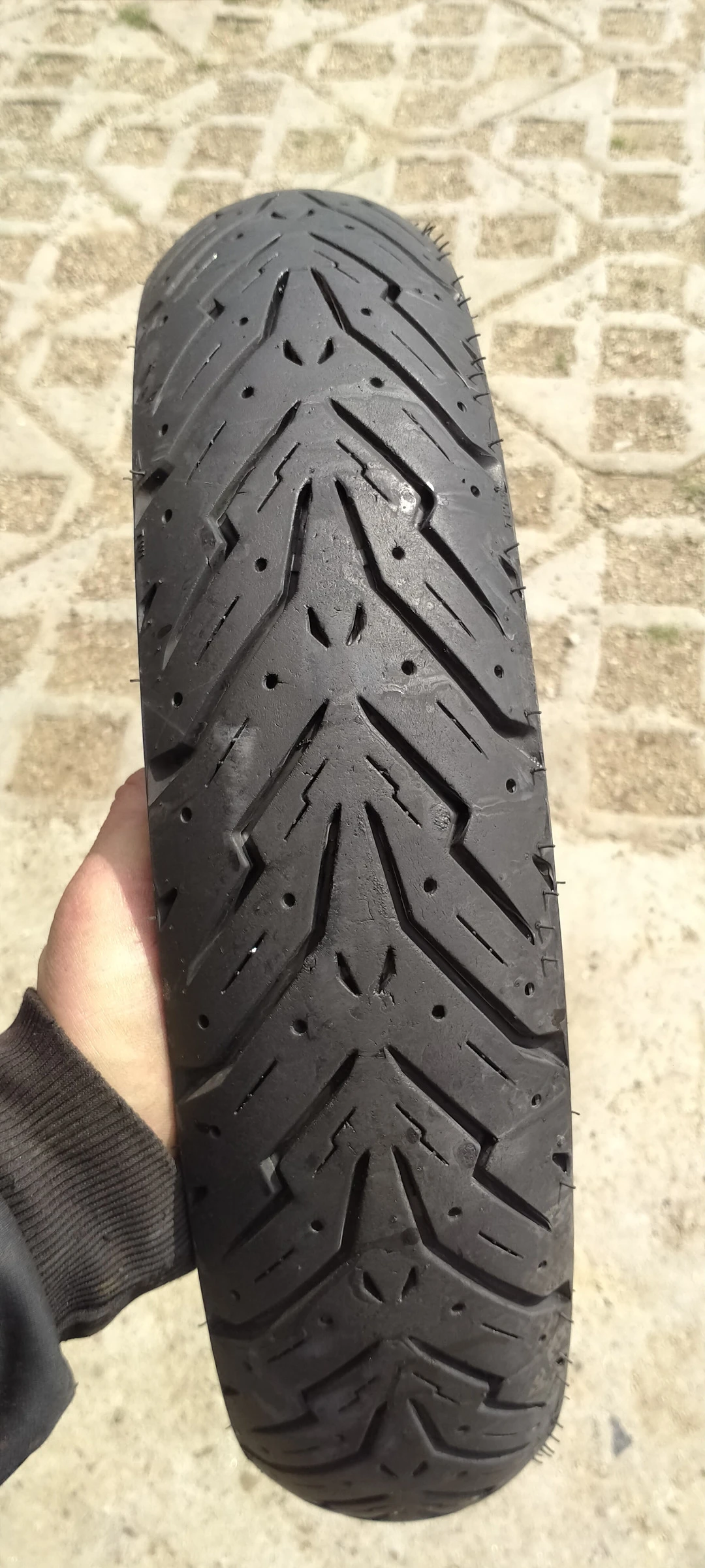 ���� 100/90 14 - | Mobile.bg � ����������� 1