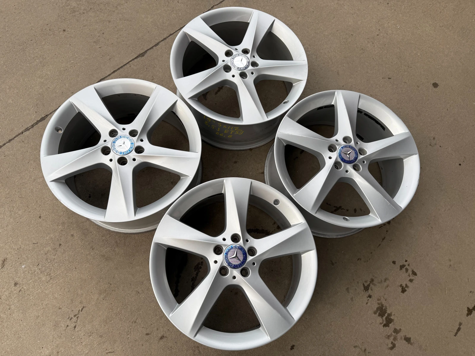 ������ | Mobile.bg � ����������� 7