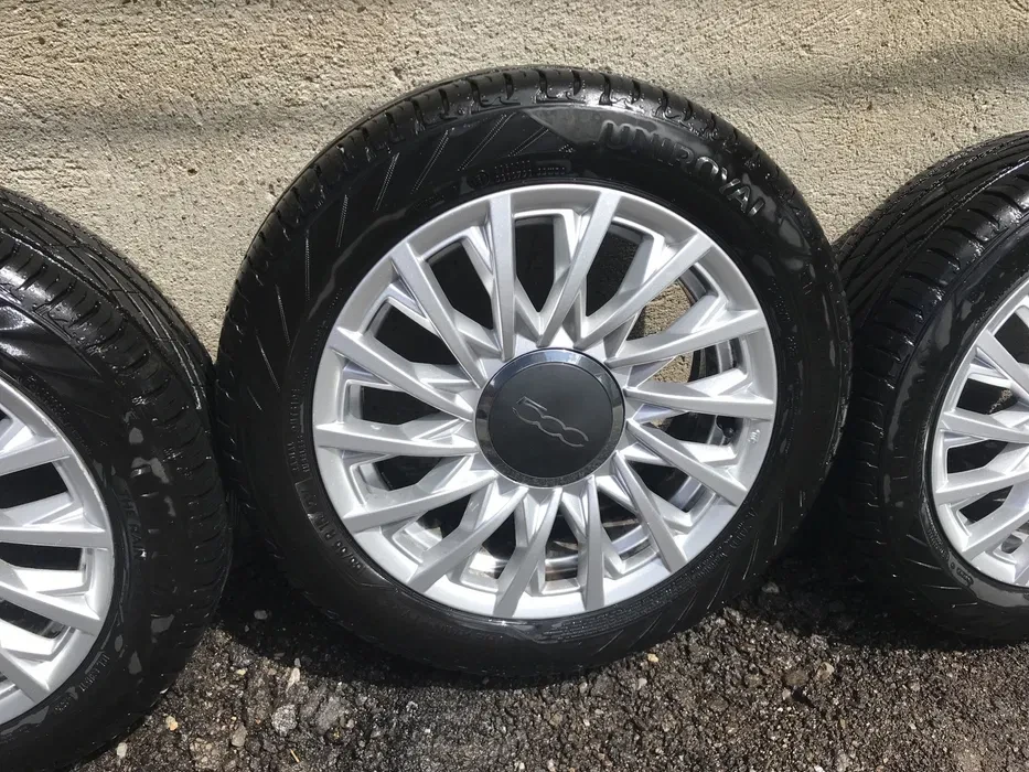 Гуми с джанти Uniroyal 185/65R15, снимка 3 - Гуми и джанти - 56239368