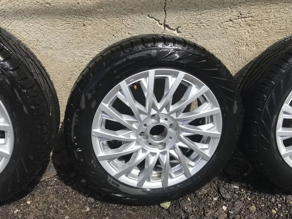 Гуми с джанти Uniroyal 185/65R15, снимка 4 - Гуми и джанти - 56239368