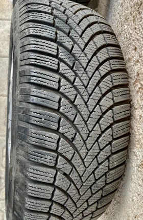 Гуми с джанти Bridgestone 205/55R16, снимка 4 - Гуми и джанти - 47413302