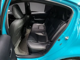 Toyota Prius C 1.5 Hybrid, снимка 11