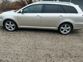 Toyota Avensis 2.2 D-4D, снимка 5