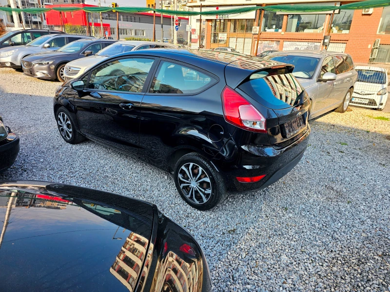 Ford Fiesta 1.4i-ГАЗОВ-ИНЖ, снимка 4 - Автомобили и джипове - 47940337