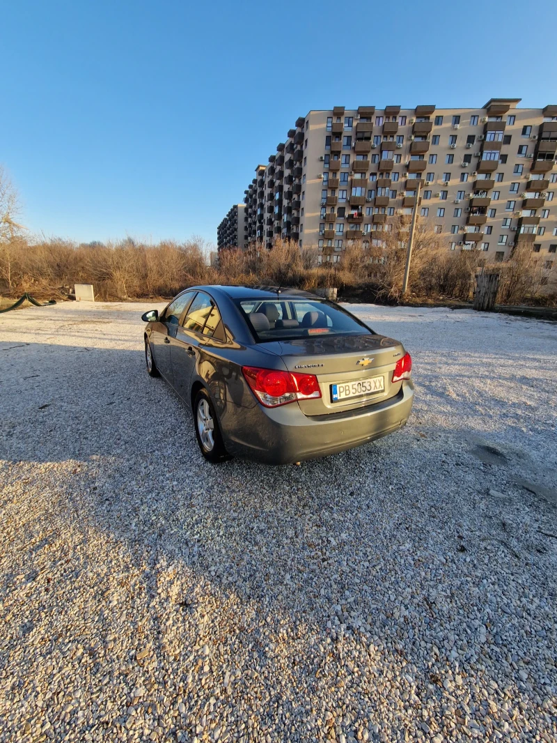 Chevrolet Cruze, снимка 5 - Автомобили и джипове - 48434629