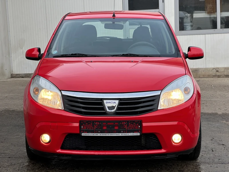 Dacia Sandero 1.4i* ГАЗ* КЛИМА, снимка 2 - Автомобили и джипове - 49130857