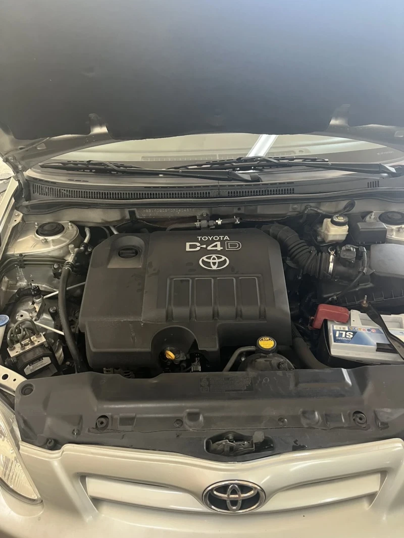 Toyota Corolla Хечбег, снимка 10 - Автомобили и джипове - 51822875