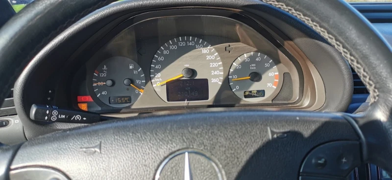 Mercedes-Benz CLK 200 Kompressor LPG, снимка 11 - Автомобили и джипове - 52351029