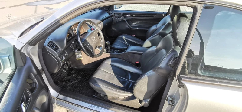 Mercedes-Benz CLK 200 Kompressor LPG, снимка 8 - Автомобили и джипове - 52351029