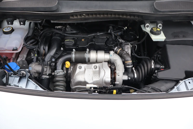 Ford Connect 1.6DCI, снимка 17 - Автомобили и джипове - 52397904