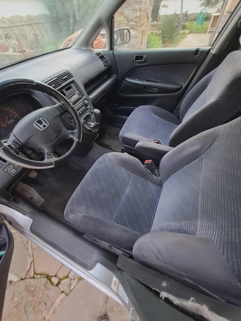 Honda Stream, снимка 5 - Автомобили и джипове - 52580755