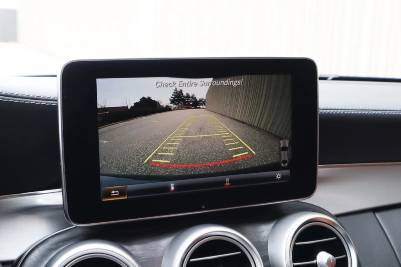 Mercedes-Benz C 300 AMG PACK* BURMASTER* AMBIENT* KEYLESS GO* 4MATIC, снимка 12 - Автомобили и джипове - 52584408