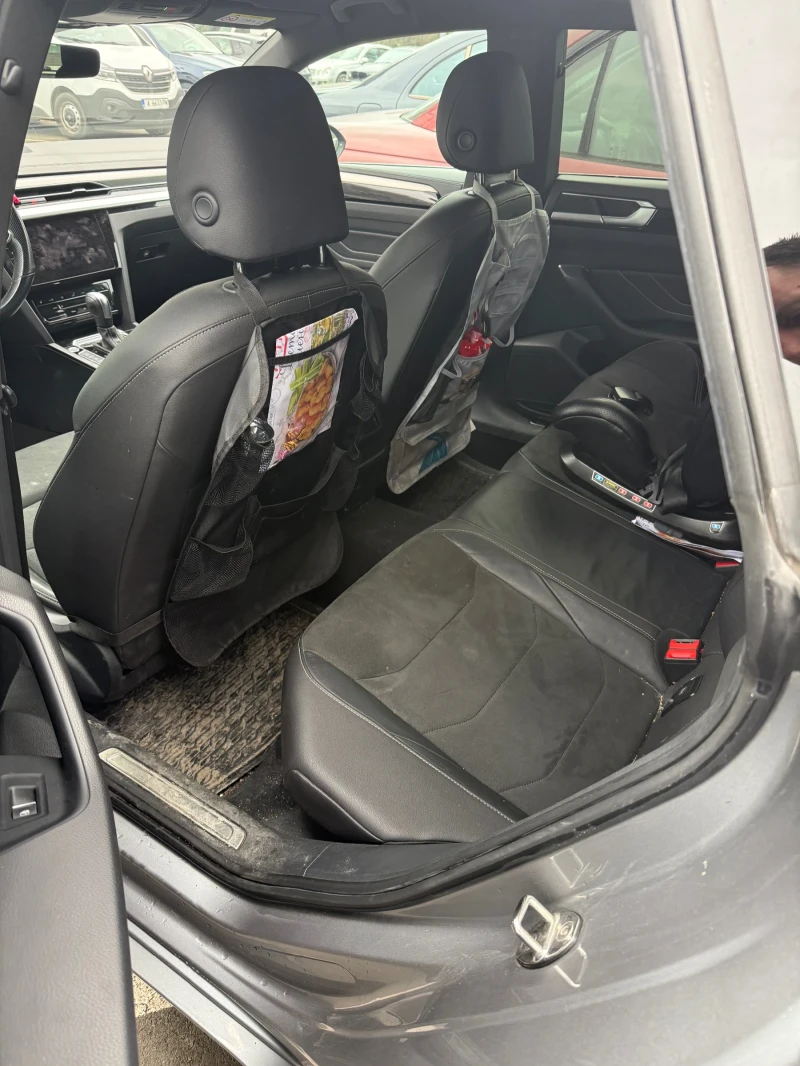 VW Arteon R-Line, снимка 10 - Автомобили и джипове - 53178974