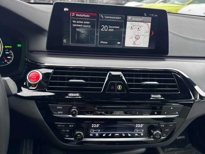 BMW M5 * САТЕН ППФ* 360* CARFAX* ОБДУХВАНЕ, снимка 9 - Автомобили и джипове - 53252499