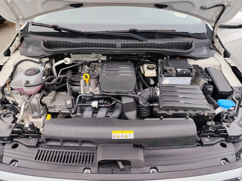 VW Polo DIGITAL НАВИ, снимка 17 - Автомобили и джипове - 53489124