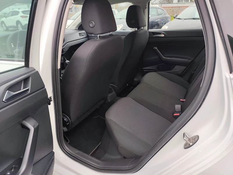 VW Polo DIGITAL НАВИ, снимка 10 - Автомобили и джипове - 53489124