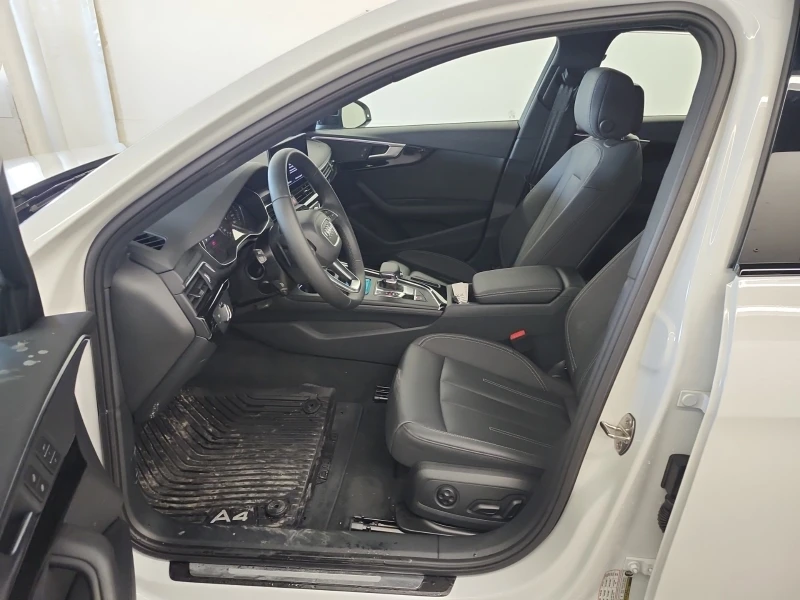 Audi A4 SEDAN 45TFSI QUATTRO| MATRIX| PANO| , снимка 5 - Автомобили и джипове - 53495849