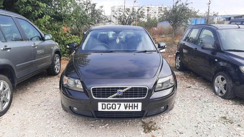 Volvo S40 2.0 d, снимка 2 - Автомобили и джипове - 34245946