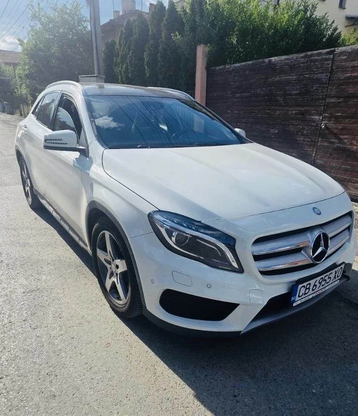 Mercedes-Benz GLA 220 4Matic + ПАНОРАМА