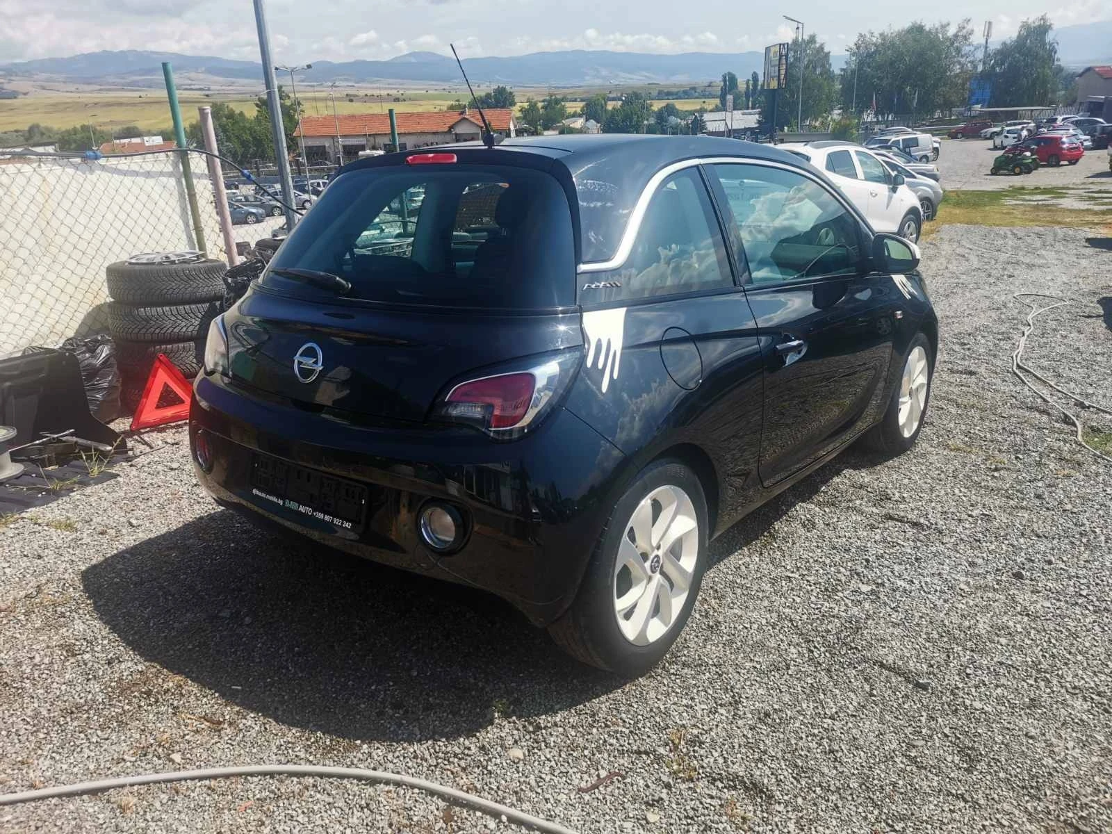 Opel Adam 1.2i 70k.c  като ново euro 5B - изображение 5