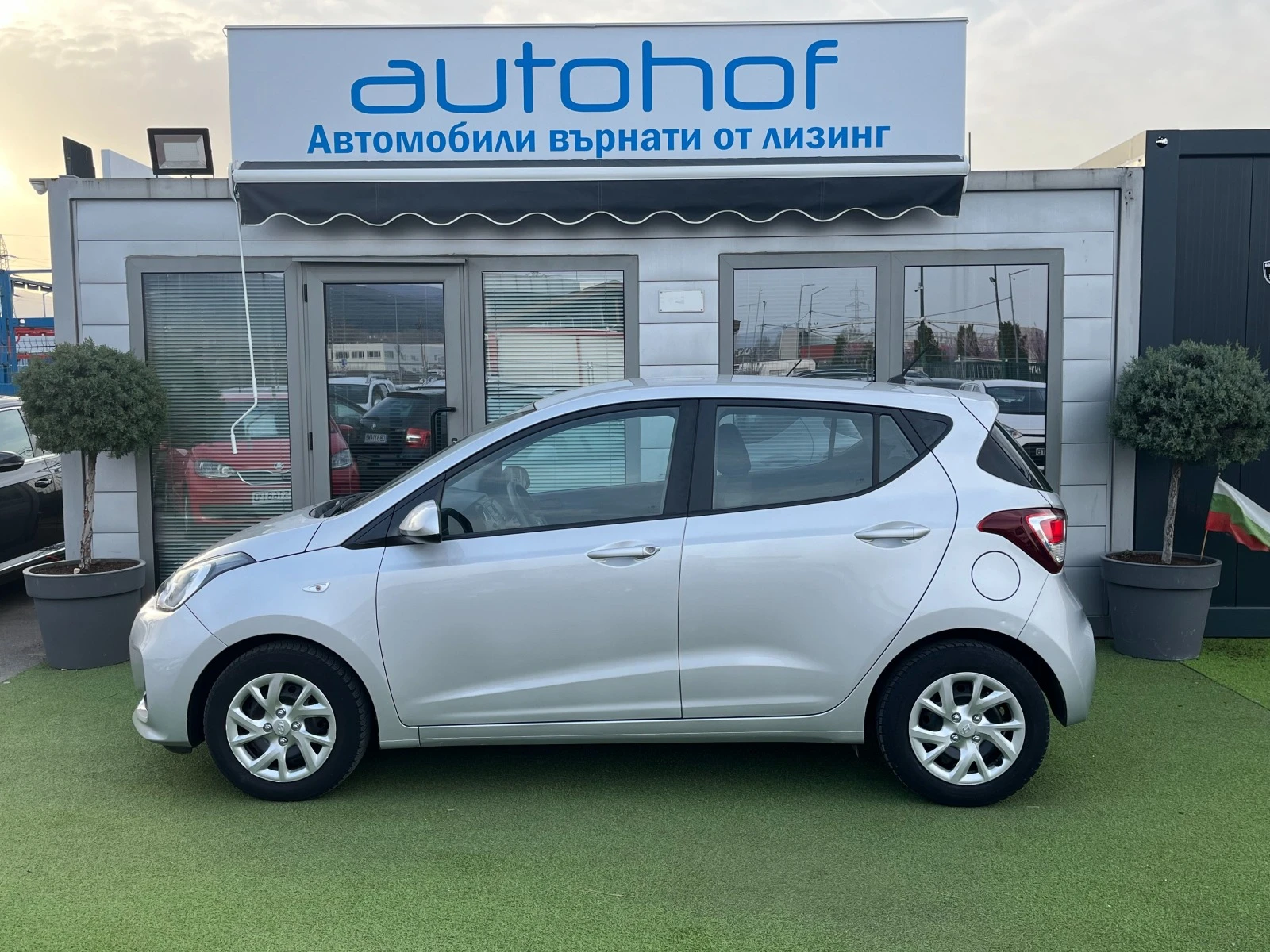 Hyundai I10 1.0бензин/Газ/69к.с. - изображение 2