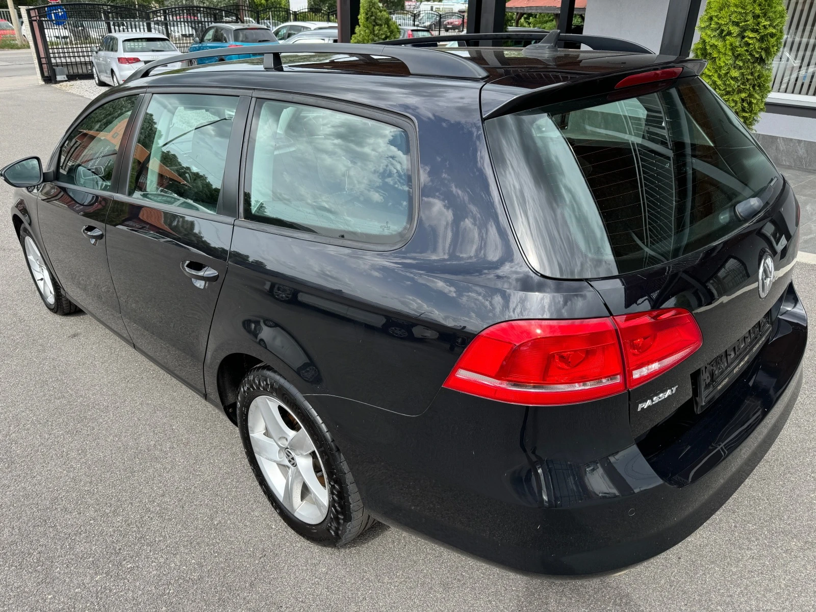 VW Passat 2.0 TDI 4X4 НОВ ВНОС - изображение 6