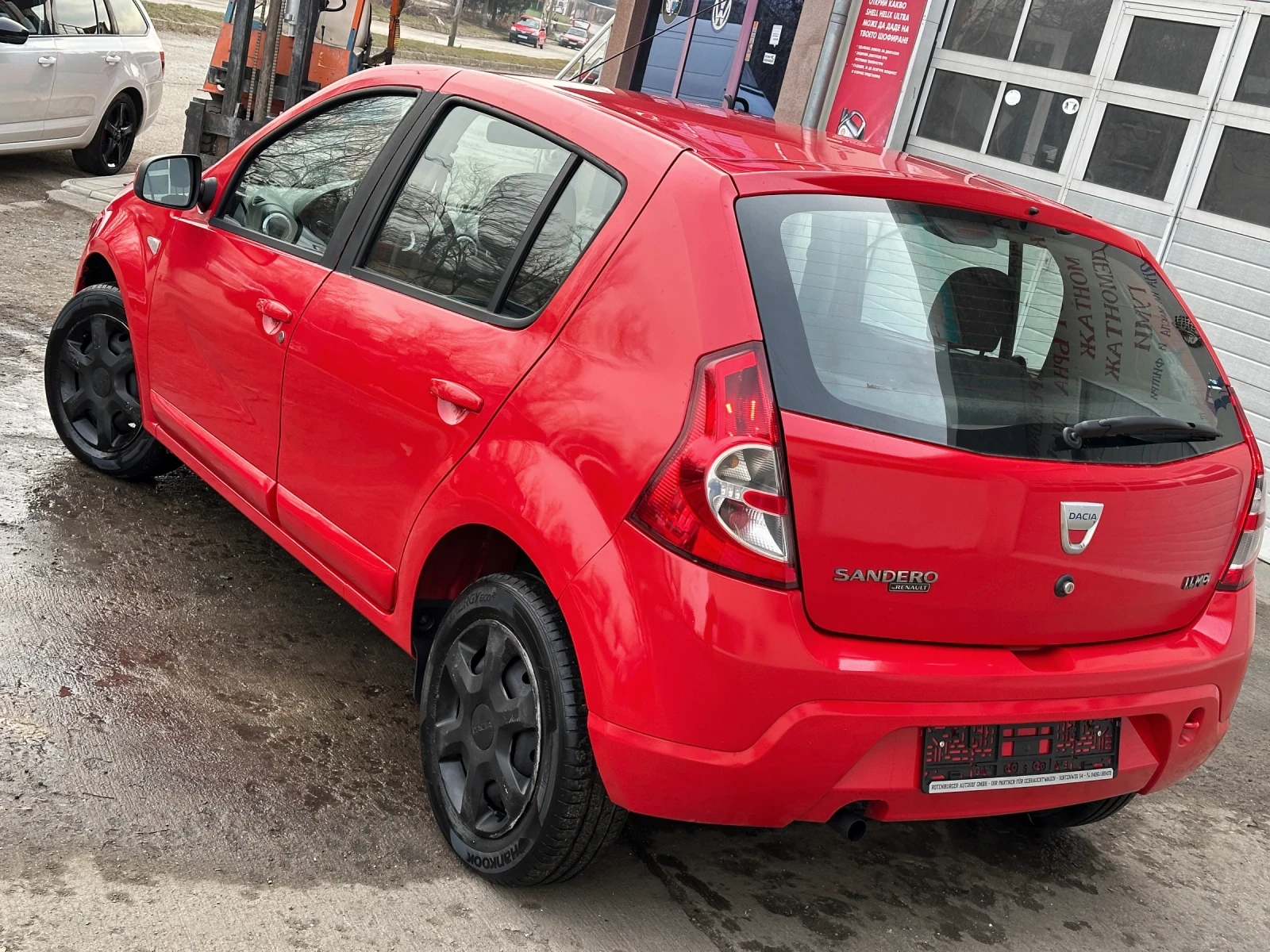 Dacia Sandero 1.4i* ГАЗ* КЛИМА - изображение 6