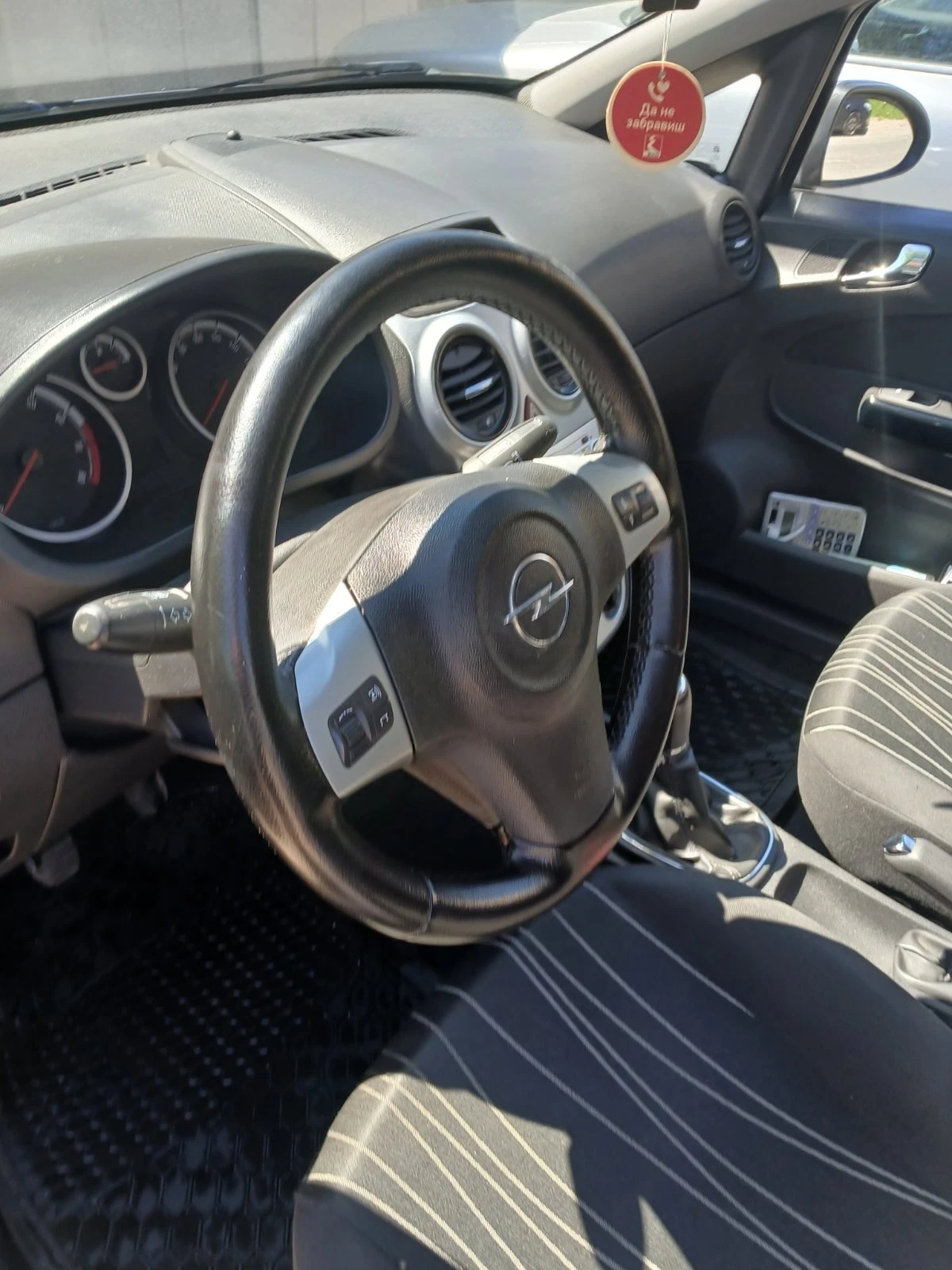 Opel Corsa  - изображение 4