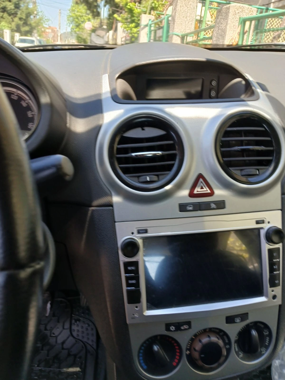 Opel Corsa  - изображение 6