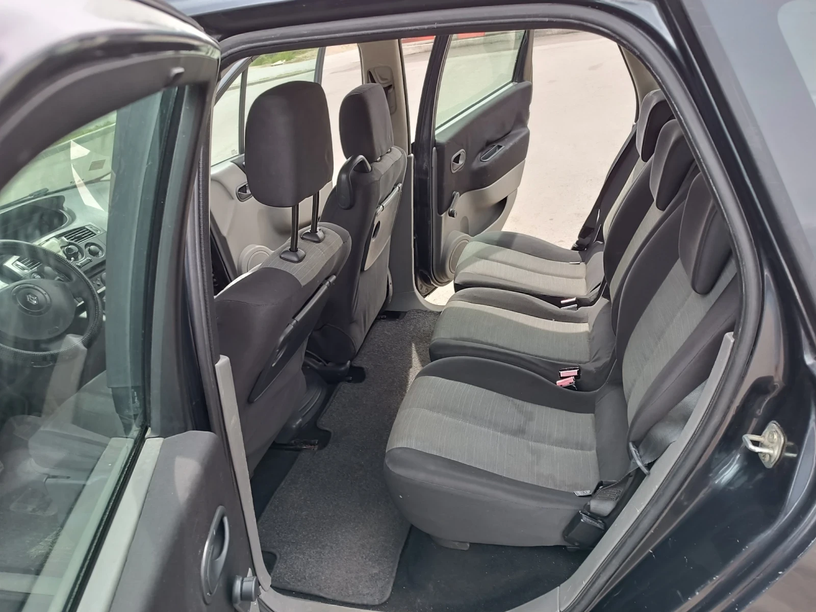 Renault Scenic  - изображение 9