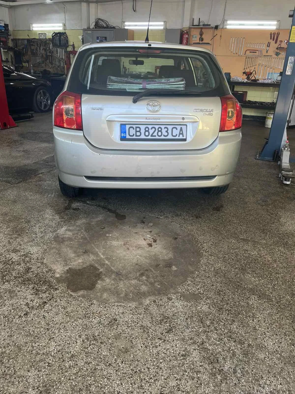 Toyota Corolla Хечбег - изображение 5