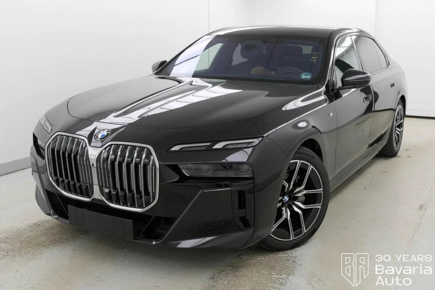BMW 740 d xDrive M Sport Paket Sportautomatic | Mobile.bg   1