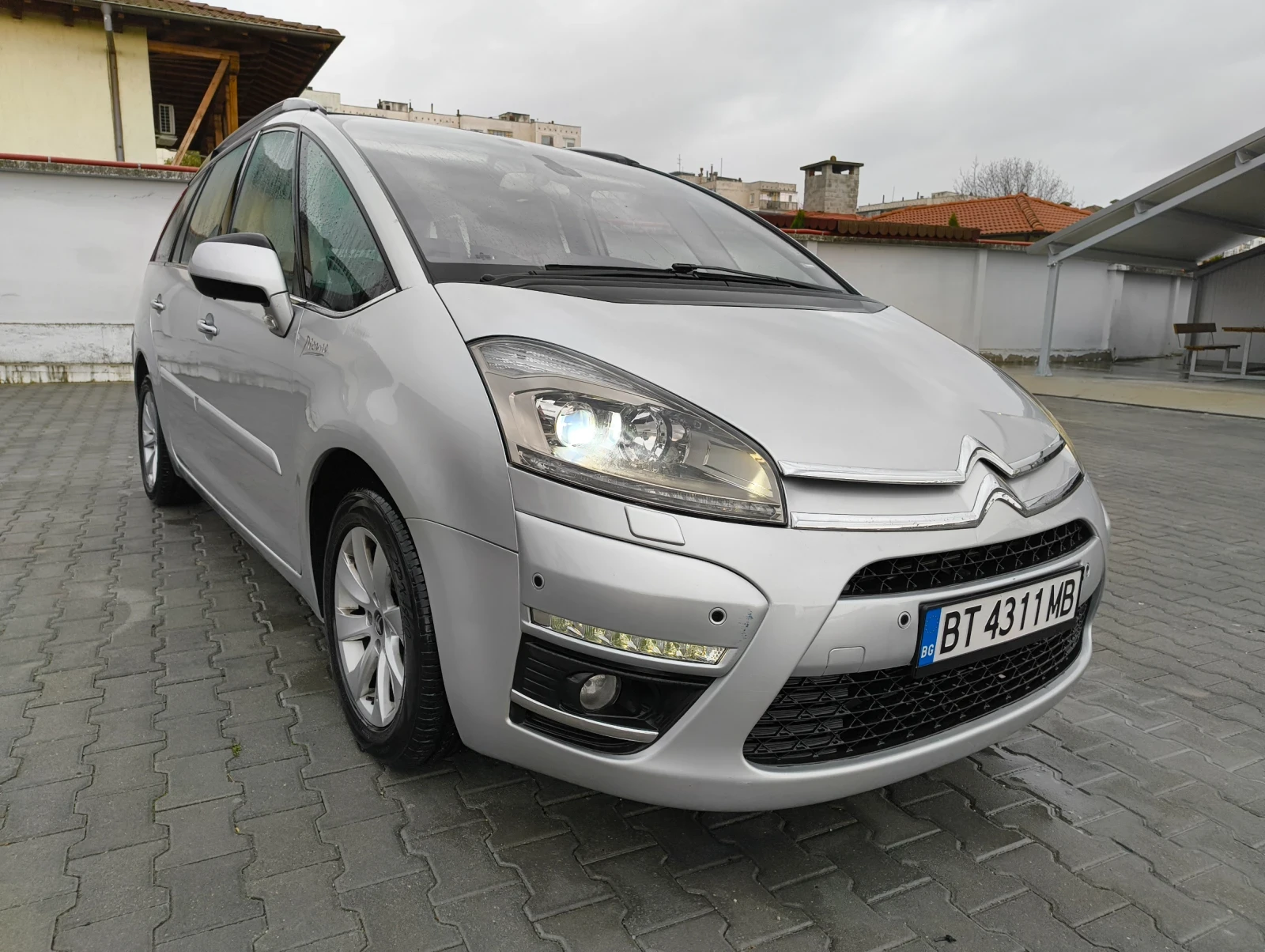 Citroen Grand C4 Picasso 2.0 HDI - изображение 6