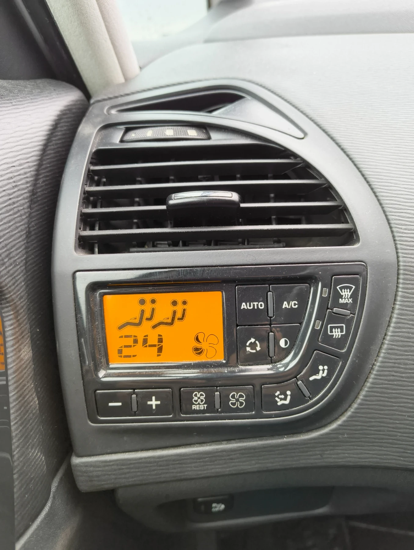 Citroen Grand C4 Picasso 2.0 HDI | Mobile.bg � ����������� 17