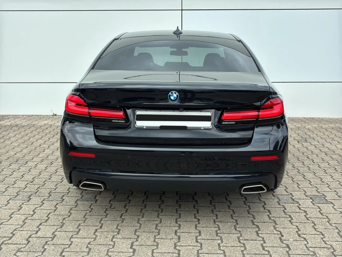 BMW 530 e Plug-in-hybrid packet Shadow line - изображение 5