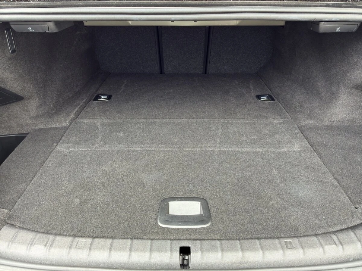 BMW 530 e Plug-in-hybrid packet Shadow line | Mobile.bg � ����������� 12