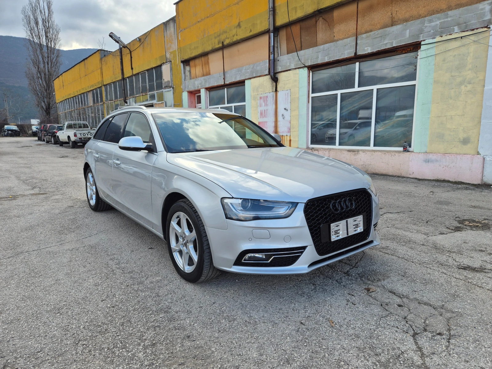 Audi A4 2.0TDI S-LINE ITALY ������ | Mobile.bg � ����������� 3