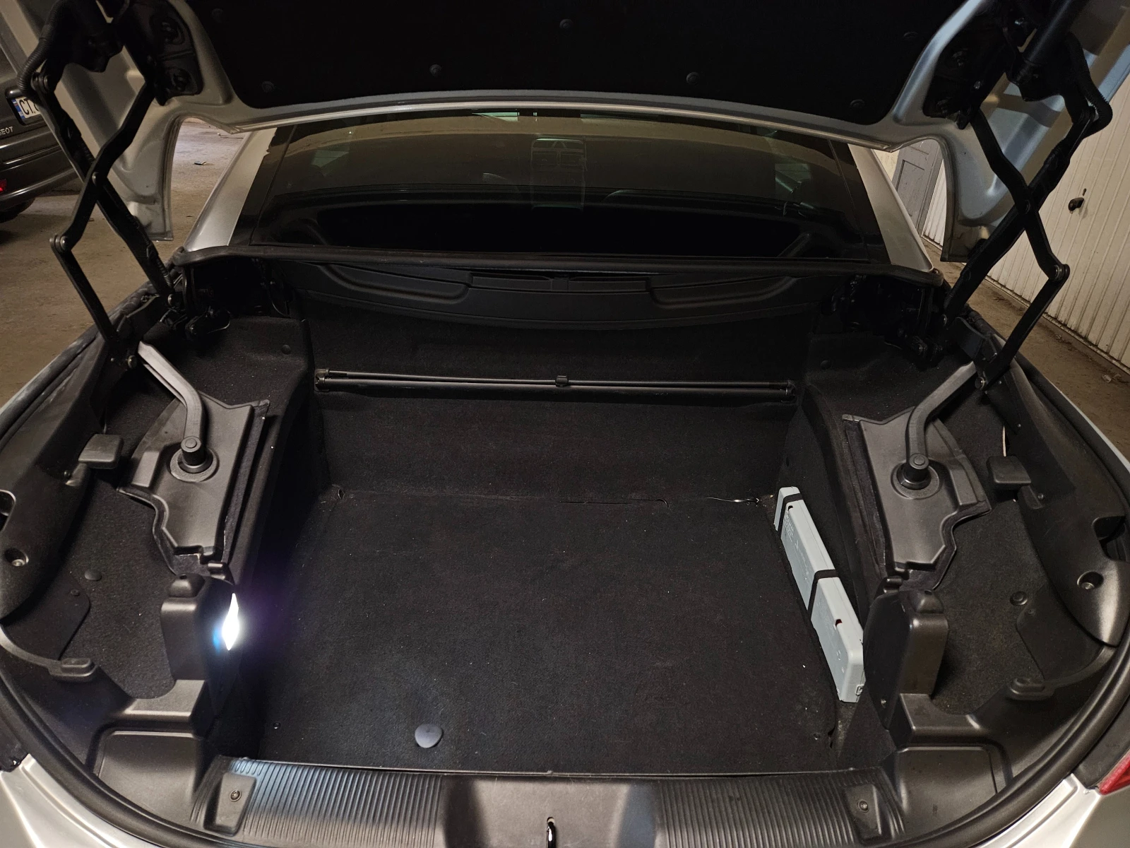 Peugeot 307 2.0HDI 16V JBL NAVI, снимка 5 - Автомобили и джипове - 54089857