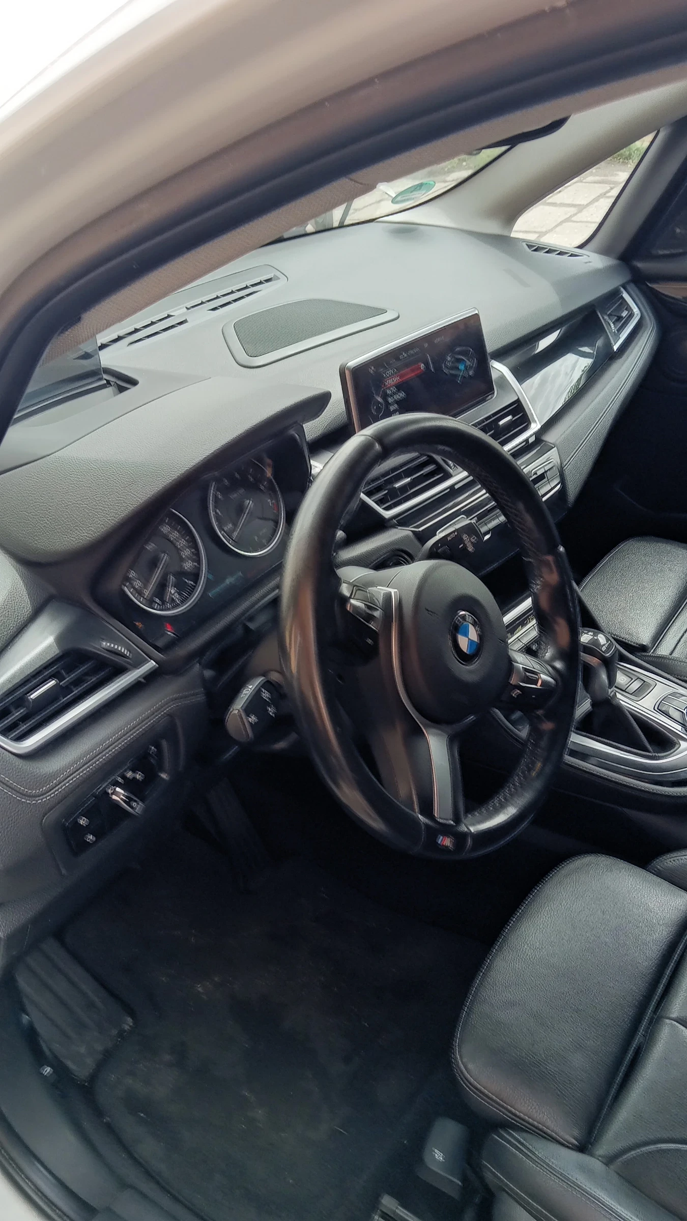 BMW 2 Active Tourer 225, снимка 15 - Автомобили и джипове - 54599857