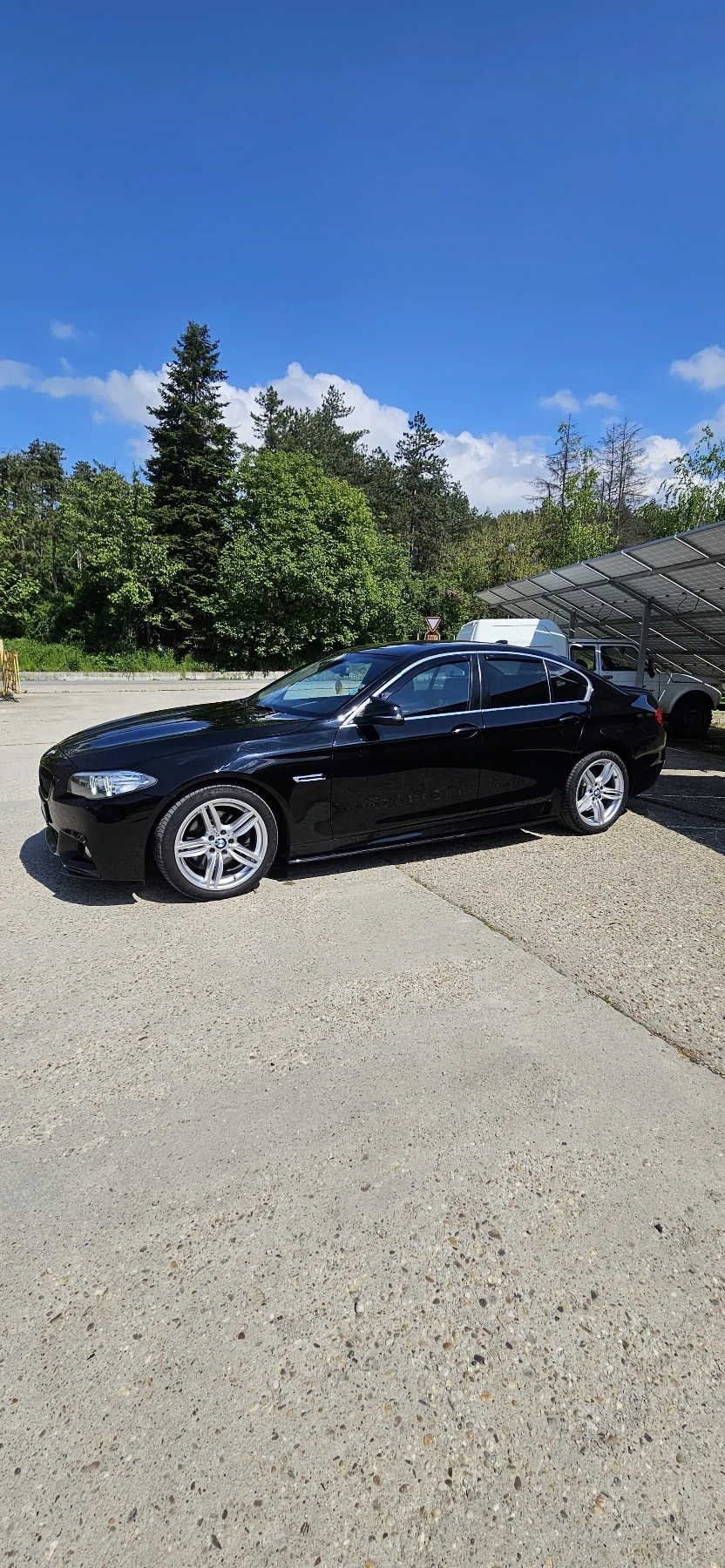 BMW 520 2015, снимка 8 - Автомобили и джипове - 54528556